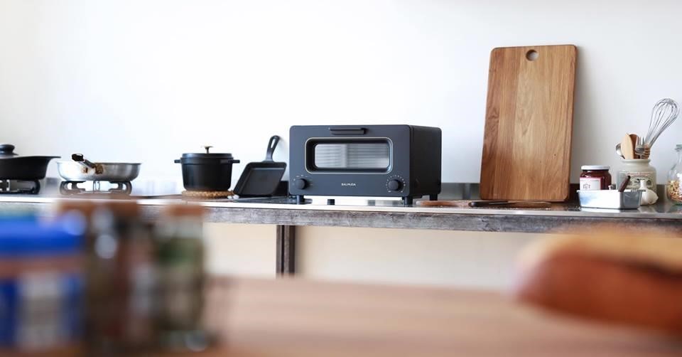 BALMUDA The Toaster NT$ 10,990(含稅) 黑、白、灰三色 圖片來源_BALMUDA BALMUDA The Toaster NT$ 10,990(含稅) 黑、白、灰三色 圖片來源_BALMUDA